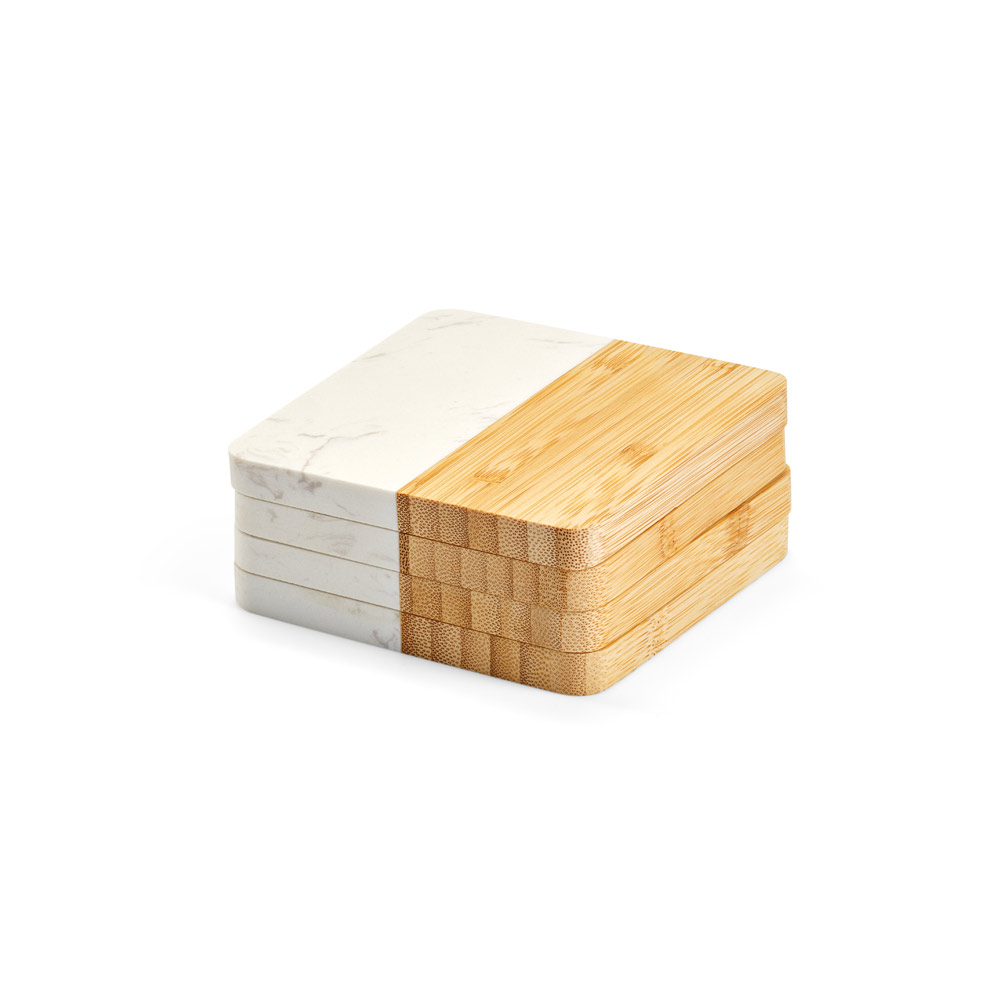 CONJUNTO DE 4 PORTA COPOS EM MÁRMORE E BAMBU EM FORMATO QUADRADO