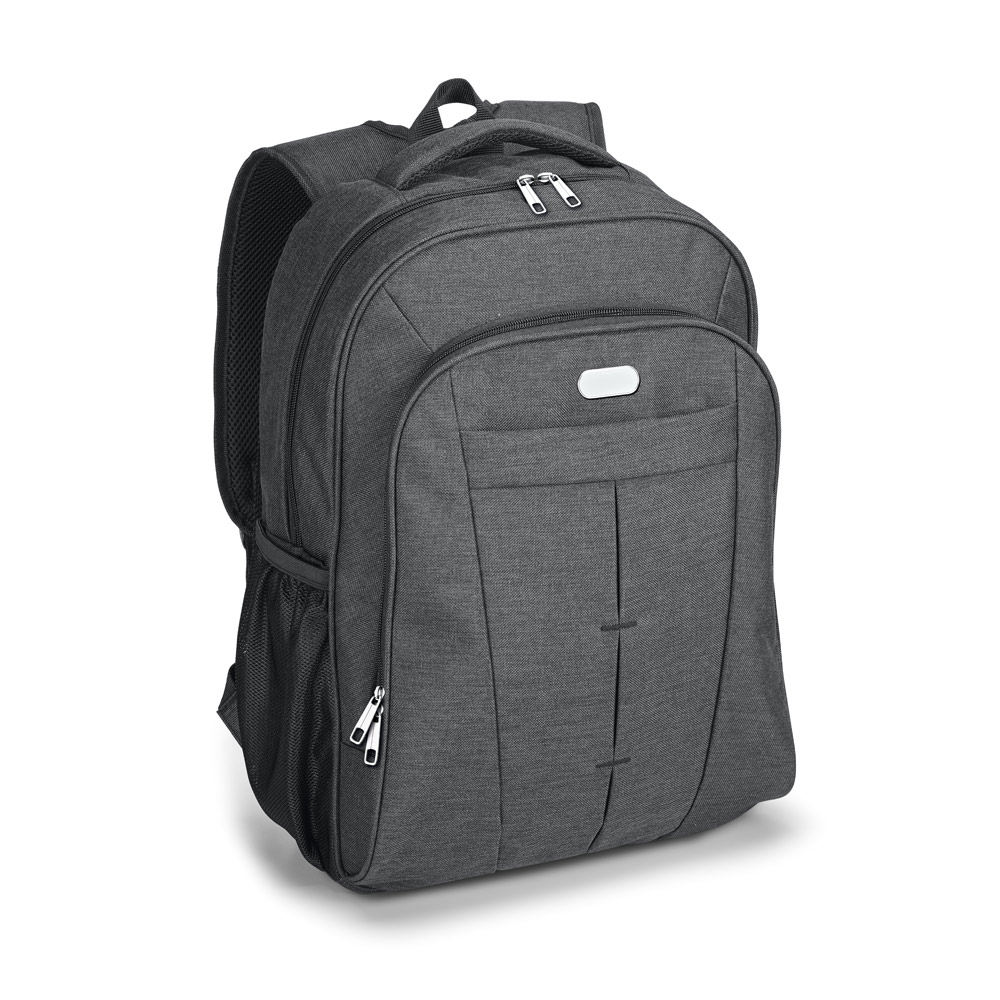 MOCHILA PARA NOTEBOOK (17'') EM 600D DE ALTA DENSIDADE COM COMPARTIMENTO FORRADO (24 L)
