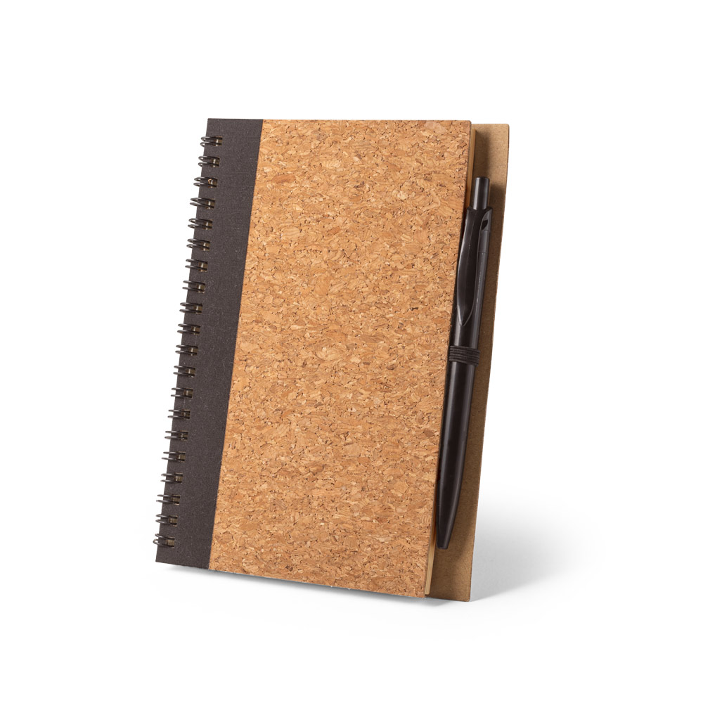 CADERNO B6 DE CAPA DURA EM CORTIÇA E PET 100% RECICLADO, COM PÁGINAS LISAS RECICLADAS